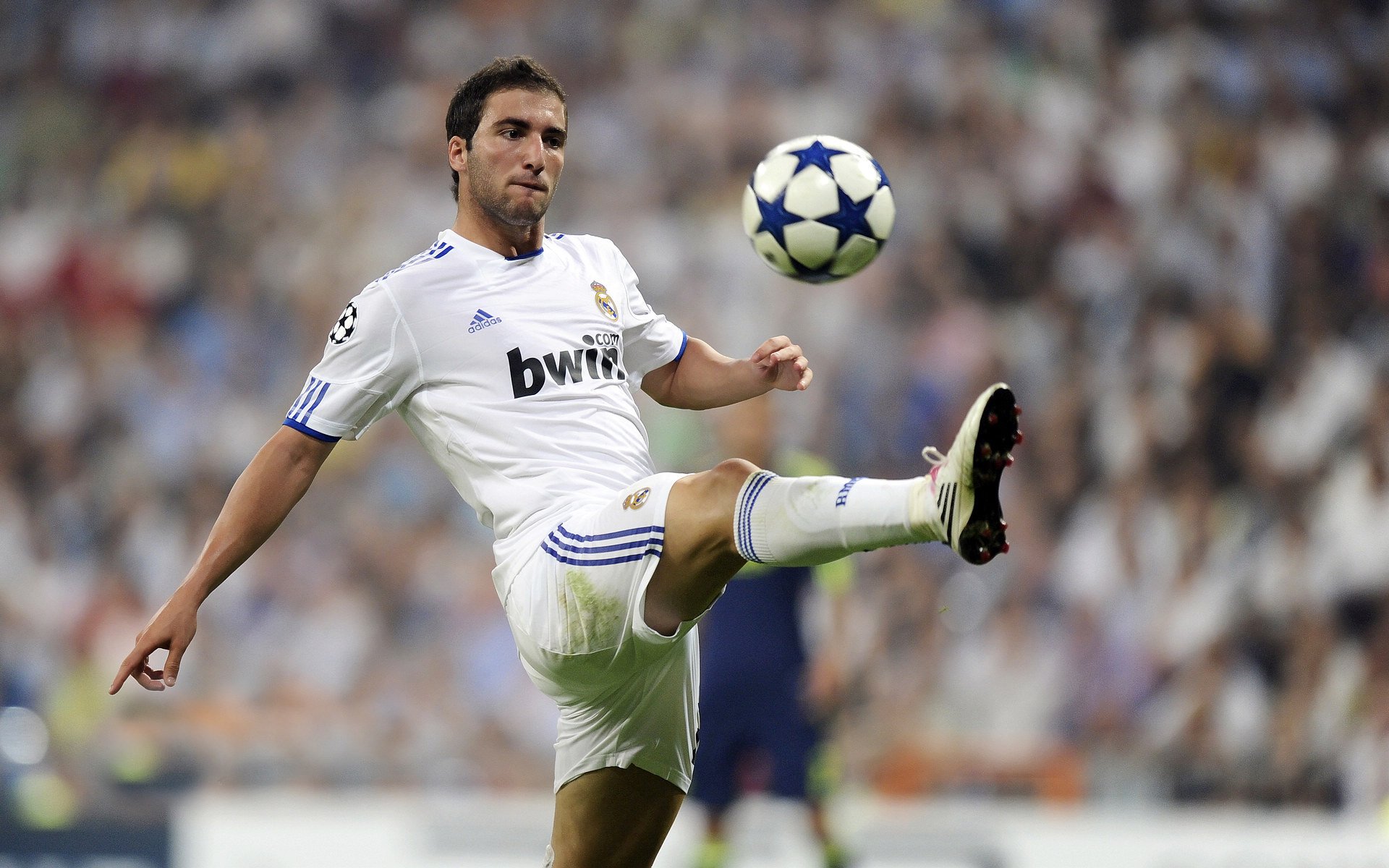 AYX GAME-“西甲明星天团齐聚，场面精彩纷呈”，西甲十大球星