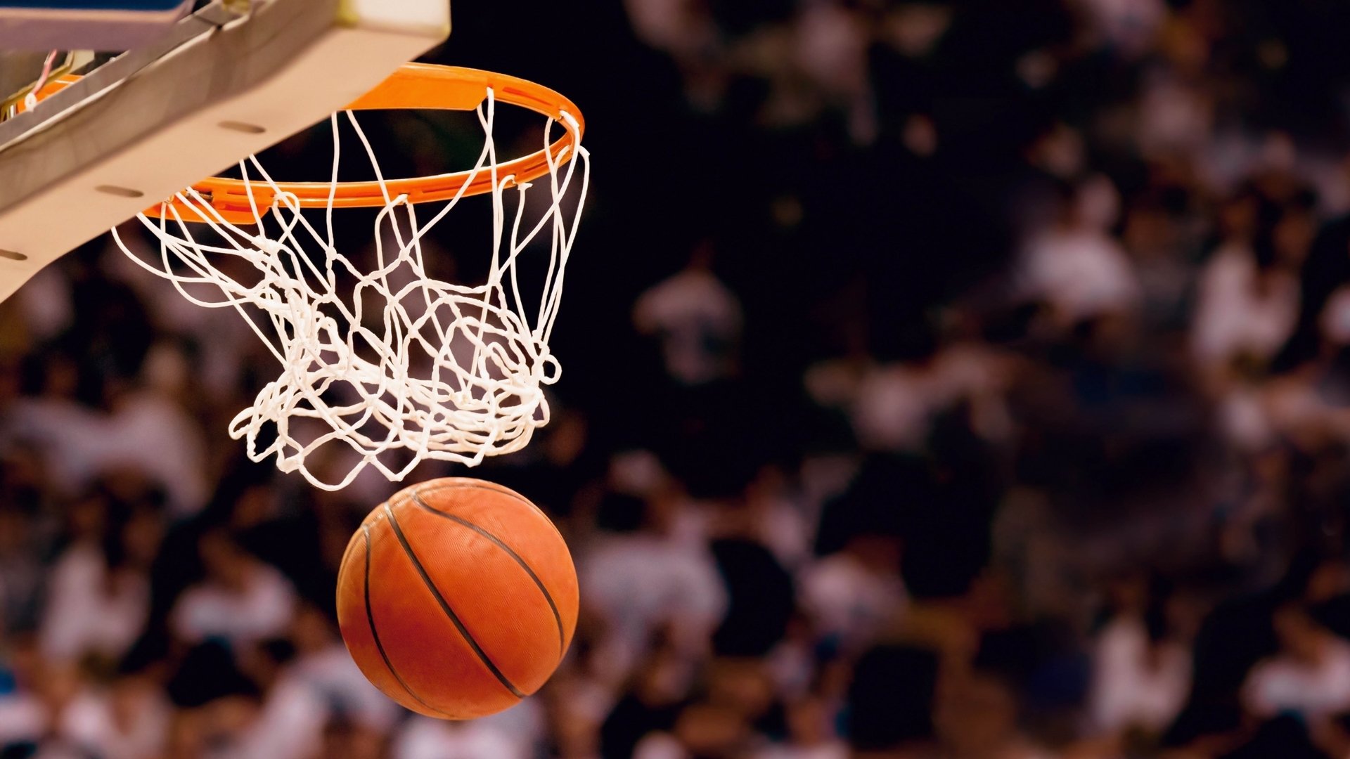 历史瞬间:NBA最震撼的排名战役盘点,nba有史以来最精彩的比赛